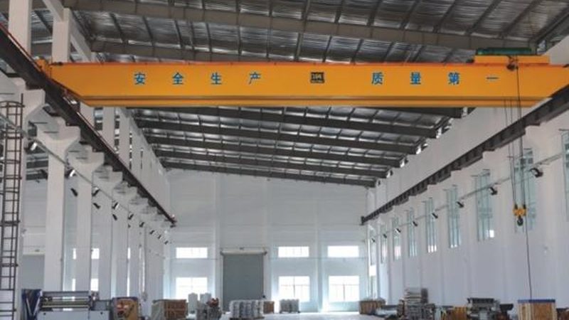 单梁起重机：揭秘报价背后的关键因素**